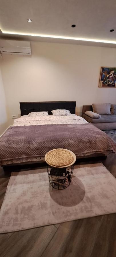 Studio Apartmani Vukasin Tivat Exteriör bild