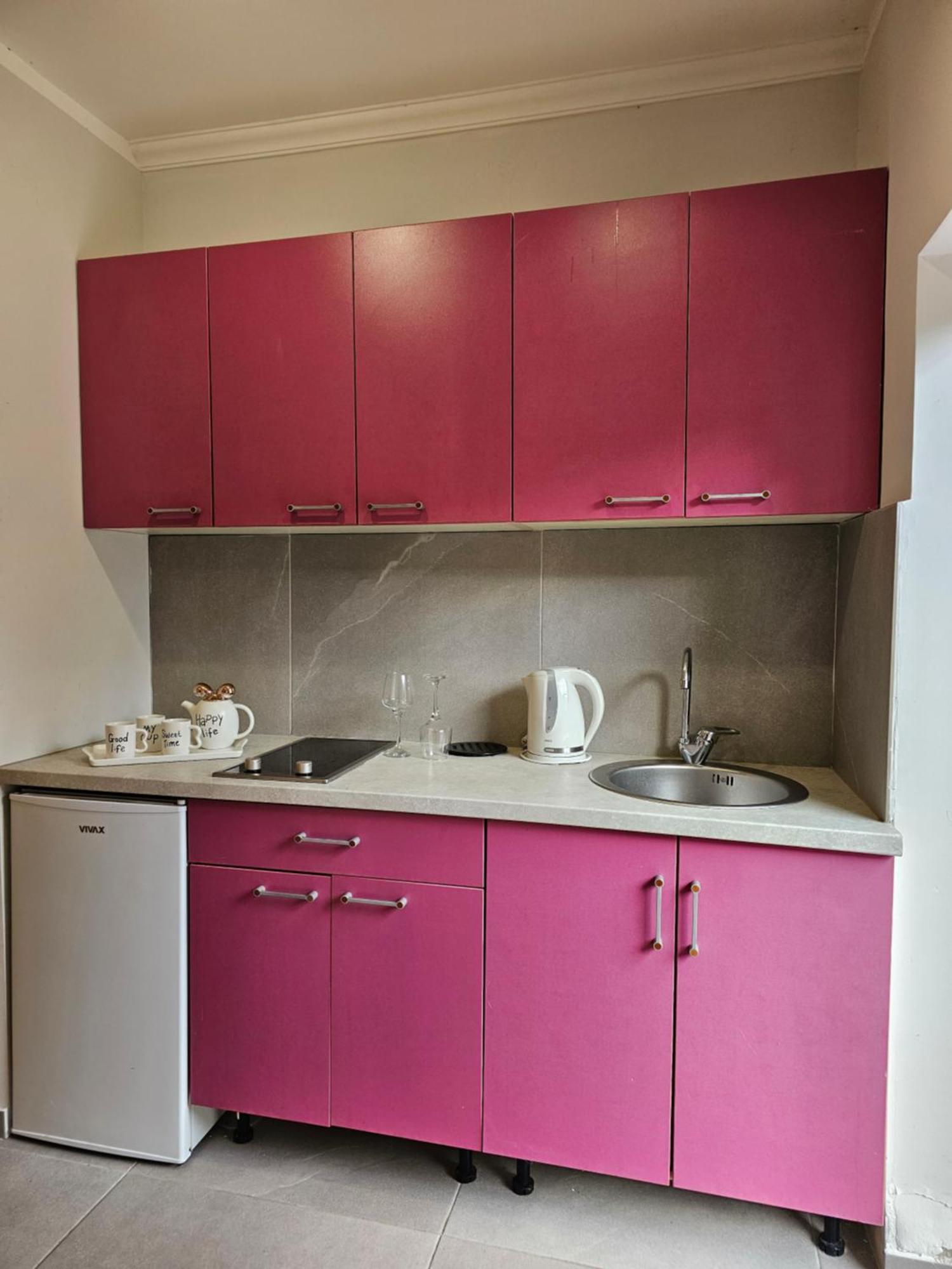 Studio Apartmani Vukasin Tivat Exteriör bild